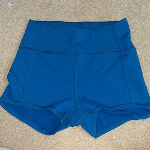 Lululemon training spandex